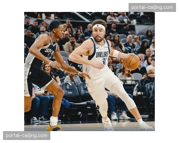 马刺豪取赛季第50胜重返顶级行列，西部第二格局趋于稳固